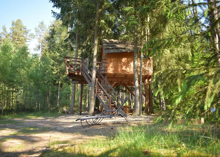 Treehouse U Lesa Campeggio